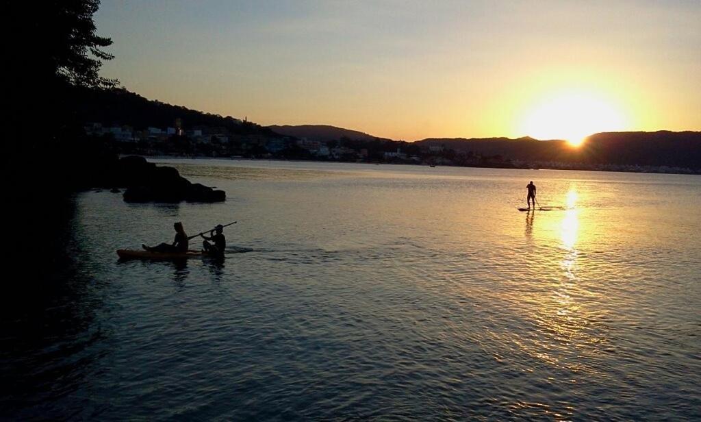 Hostel Toca Da Moreia Bombinhas Bagian luar foto