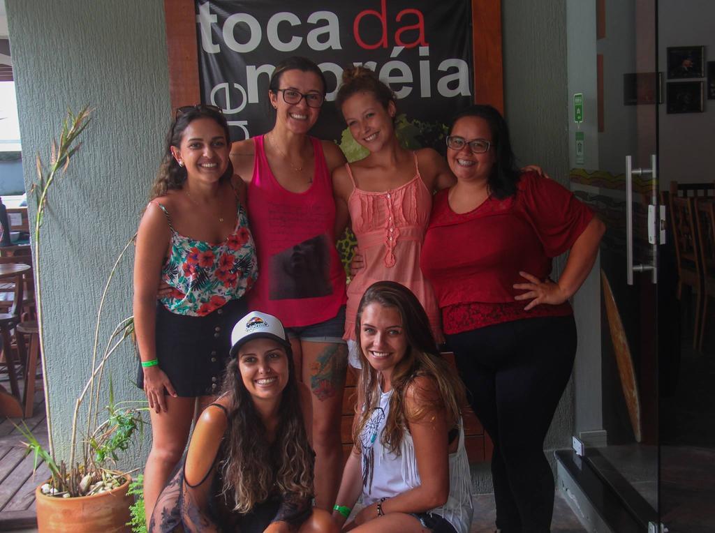 Hostel Toca Da Moreia Bombinhas Bagian luar foto